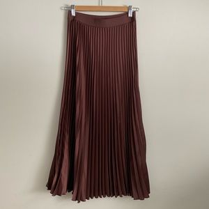 Pleated Skirt